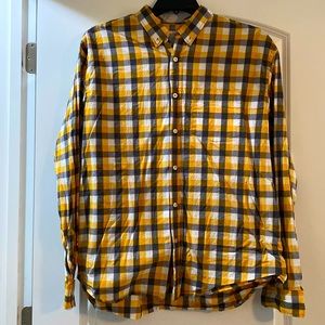 Old Navy everyday shirt